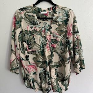 ❣️2/$25❣️ New York & Company Floral Blouse | MEDIUM